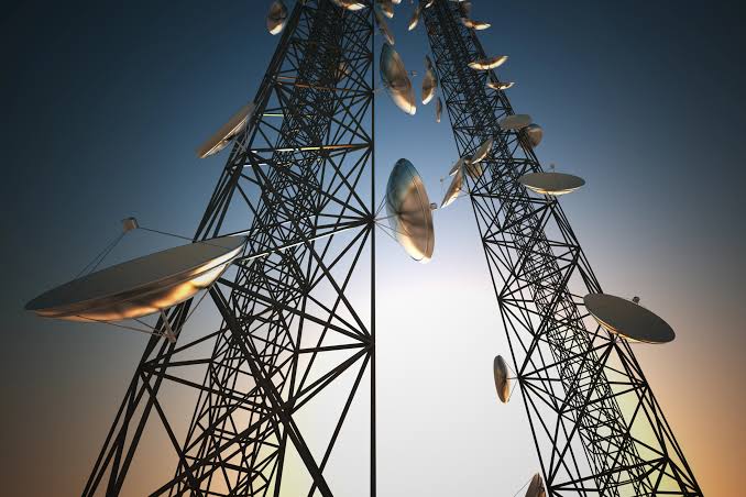Servicios de GPS y telecomunicaciones